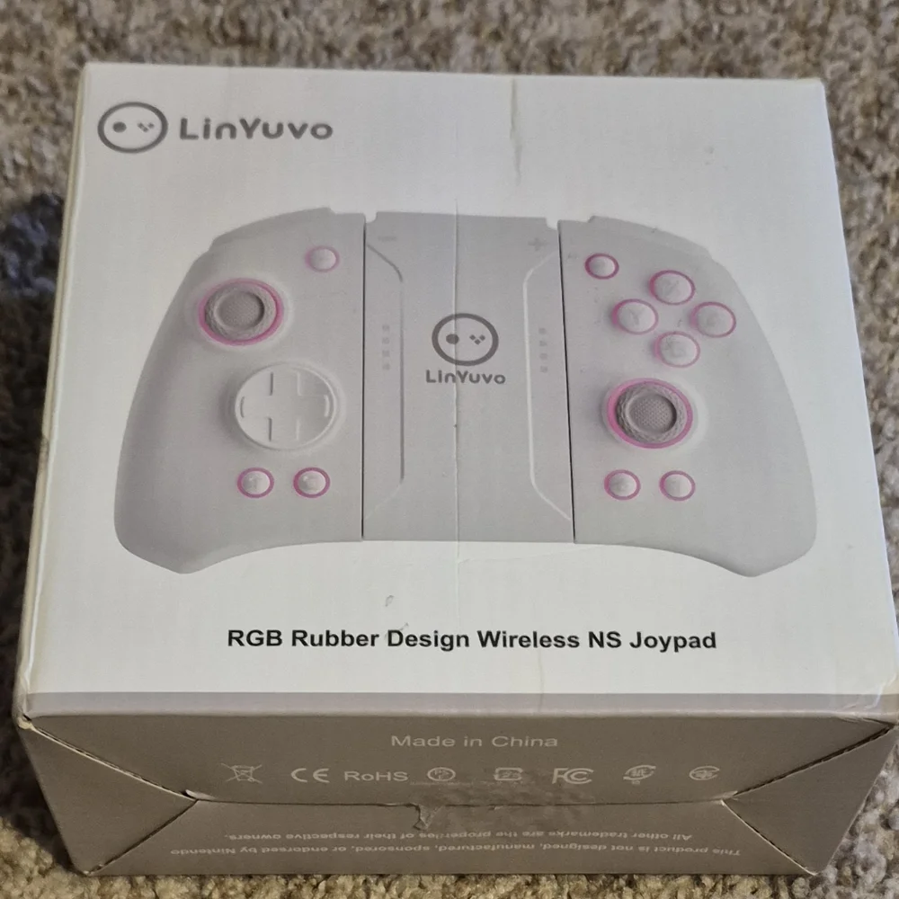 NIB LinYuvo Nintendo Switch KS33 (METAL Rocker)2 Replaceable D-Pad Controllers